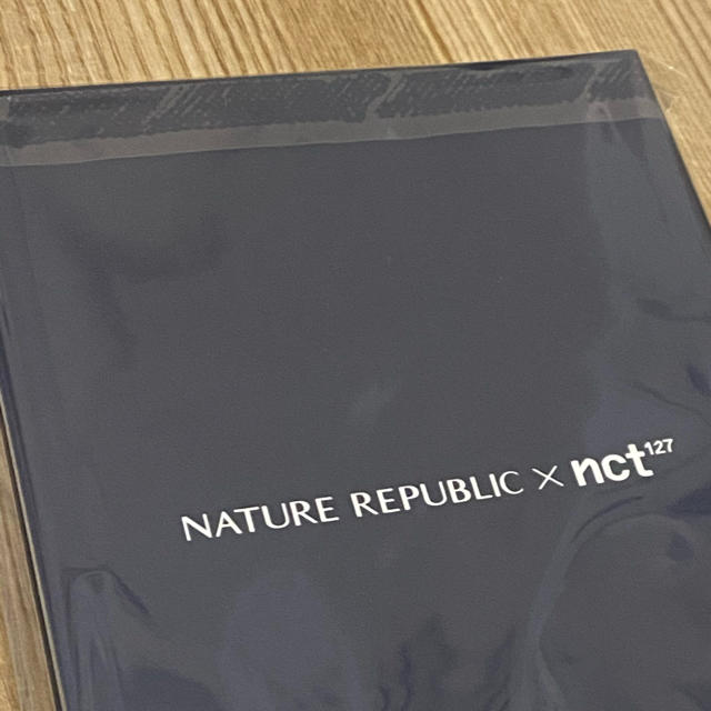 NATURE REPUBLIC(ネイチャーリパブリック)のnct ネイチャーリパブリック　フォトブック エンタメ/ホビーのCD(K-POP/アジア)の商品写真