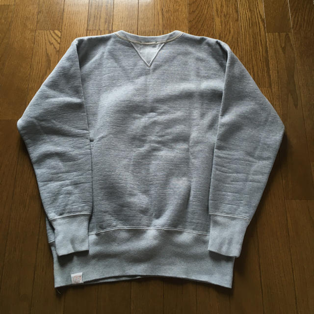 Engineered Garments(エンジニアードガーメンツ)のボンクラ　boncoura 両Vトレーナー　グレー36 メンズのトップス(スウェット)の商品写真