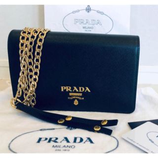 プラダ(PRADA)の新品 百貨店購入 プラダ チェーンショルダー バッグ クラッチ ブラック×レッド(ショルダーバッグ)