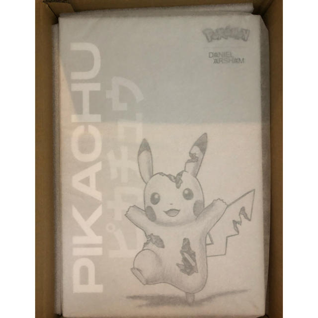 したものに ポケモン Daniel Arsham × Pokémon Pikachuの通販 by NAKA's shop｜ポケモン
