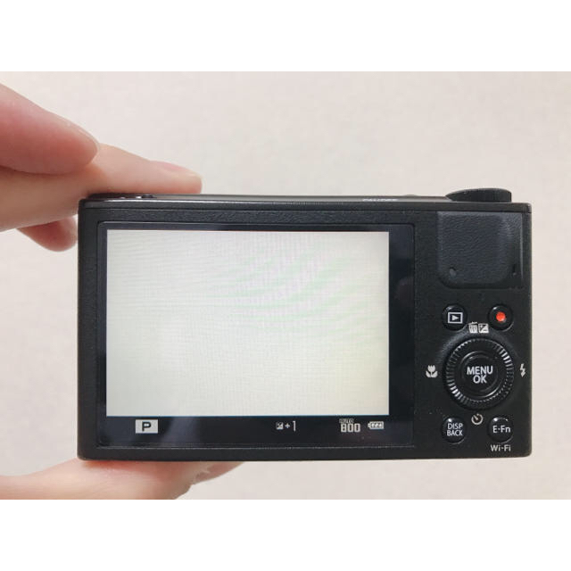 富士フイルム(フジフイルム)のFUJIFILM 富士フイルム XQ2ブラック スマホ/家電/カメラのカメラ(コンパクトデジタルカメラ)の商品写真