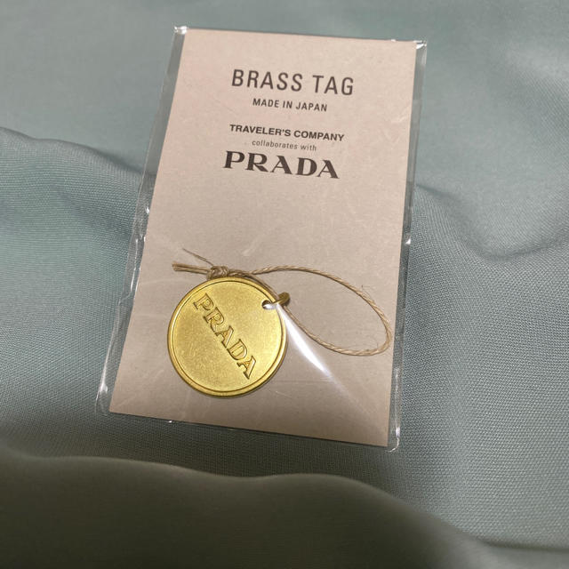 PRADA(プラダ)のPRADA プラダ トラベラーズノート  タグ　チャーム　手帳 メンズのファッション小物(手帳)の商品写真