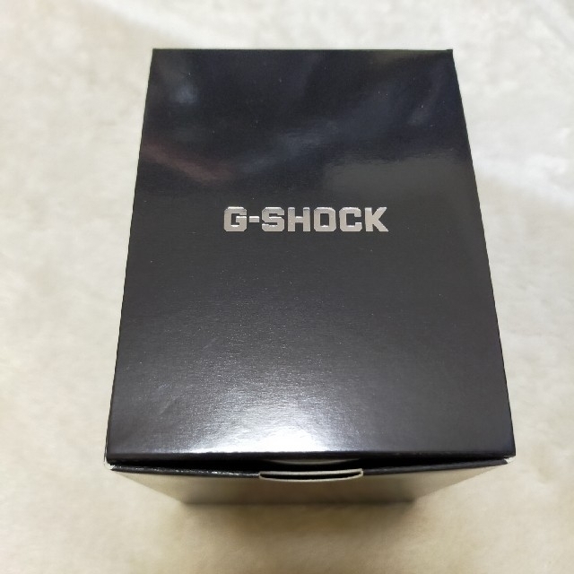 G-SHOCK(ジーショック)のカシオ　G-SHOCK　フルメタル ゴールドGMW-B5000GD-9JF メンズの時計(腕時計(デジタル))の商品写真