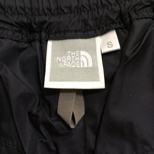 THE NORTH FACE(ザノースフェイス)のTHE NORTH FACE ショートパンツ レディース◆中綿◆トレッキング用 スポーツ/アウトドアのアウトドア(登山用品)の商品写真