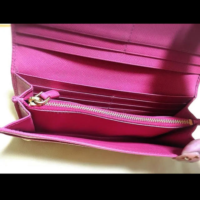 PRADA(プラダ)のPRADA　サフィアーノ長財布 レディースのファッション小物(財布)の商品写真