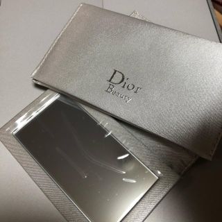 クリスチャンディオール(Christian Dior)のChristian Dior コスメミラー、カバー付き新品未使用(ミラー)