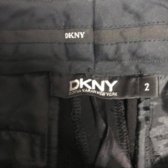 Donna Karan(ダナキャラン)のスラックスパンツ DNKY レディースのパンツ(カジュアルパンツ)の商品写真