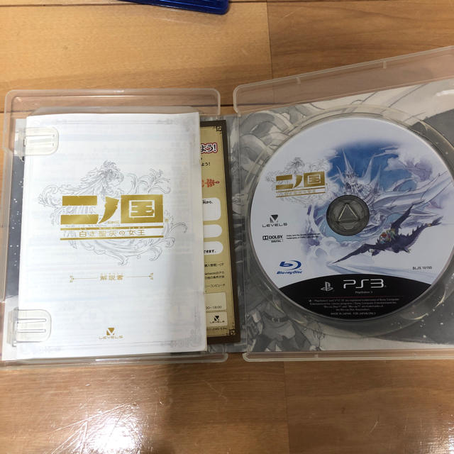 PlayStation3(プレイステーション3)の二ノ国 白き聖灰の女王 PS3 エンタメ/ホビーのゲームソフト/ゲーム機本体(家庭用ゲームソフト)の商品写真