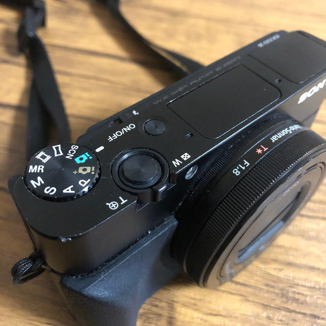 SONY(ソニー)のSONY DSC_RX100m3 スマホ/家電/カメラのカメラ(コンパクトデジタルカメラ)の商品写真