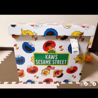 セサミストリート(SESAME STREET)のユニクロ　KAWS　セサミストリートぬいぐるみコンプリートボックス　(ぬいぐるみ)