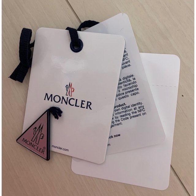 MONCLER(モンクレール)のモンクレールダウンコート レディースのジャケット/アウター(ダウンコート)の商品写真