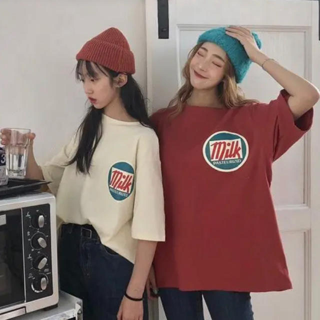 最終セール！スポーツコーデ　大人気◎オーバーサイズ　赤　韓国　ミルクTシャツ レディースのトップス(Tシャツ(半袖/袖なし))の商品写真