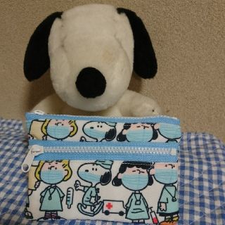 スヌーピー(SNOOPY)の最終日特価ハンドメイドスヌーピーダブルファスナーミニポーチ(ポーチ)