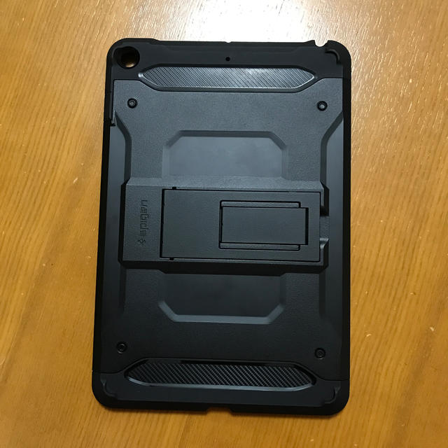 Spigen(シュピゲン)のSpigen Tough Armor TECH iPad mini スマホ/家電/カメラのスマホアクセサリー(iPadケース)の商品写真