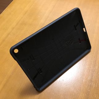 シュピゲン(Spigen)のSpigen Tough Armor TECH iPad mini(iPadケース)