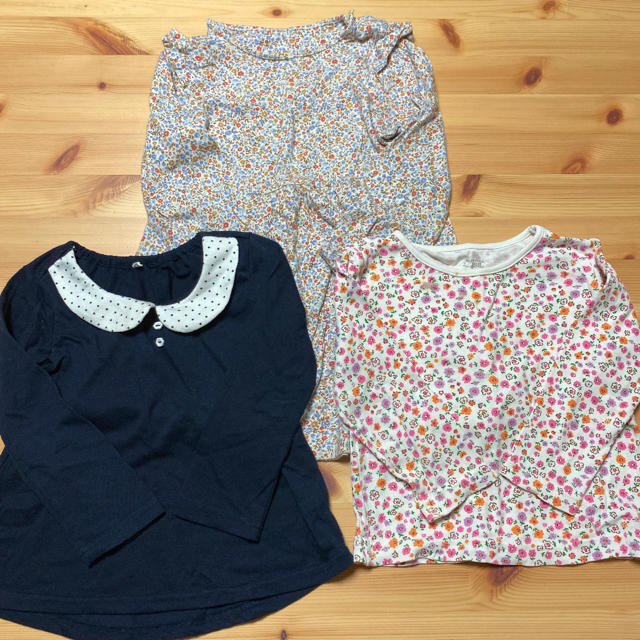 UNIQLO(ユニクロ)のワンピース Tシャツ 3点セット キッズ/ベビー/マタニティのキッズ服女の子用(90cm~)(ワンピース)の商品写真