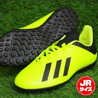 アディダス(adidas)の新品 送料込み アディダス 子供用 18センチ サッカー シューズ トレシュー(スニーカー)