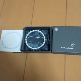 mina perhonen(ブローチ/コサージュ ・ シルバー/銀色系)の mina perhonen(ブローチ/コサージュ ・ シルバー/銀色系)の