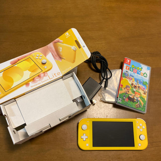 Nintendo Switch Lite Yellow あつ森セット