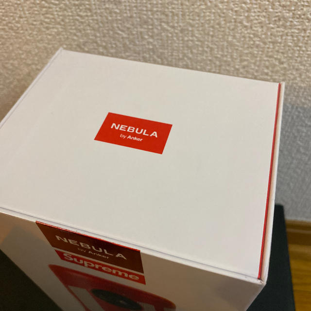 Supreme(シュプリーム)のSupreme / ANKER NEBULA CAPSULE  2プロジェクター スマホ/家電/カメラのテレビ/映像機器(プロジェクター)の商品写真