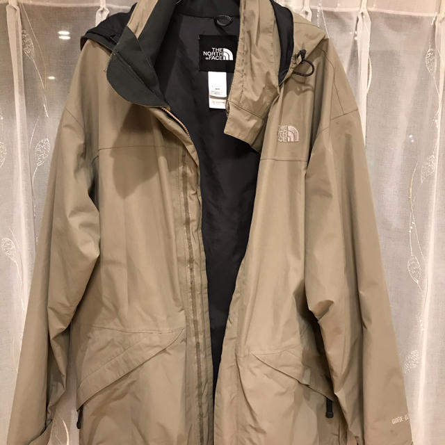 THE NORTH FACE(ザノースフェイス)のマウンテンパーカー　ナイロンジャケット　The North Face メンズのジャケット/アウター(マウンテンパーカー)の商品写真