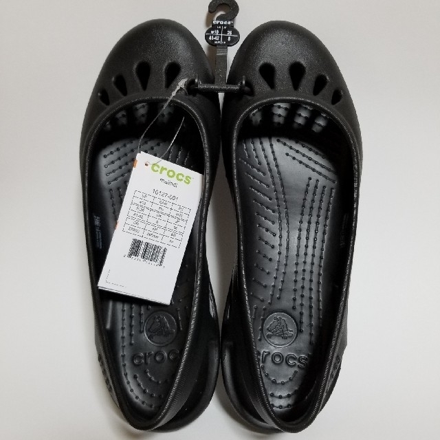 crocs(クロックス)のクロックス　マリンディ　ブラック　W10(26センチ) レディースの靴/シューズ(サンダル)の商品写真