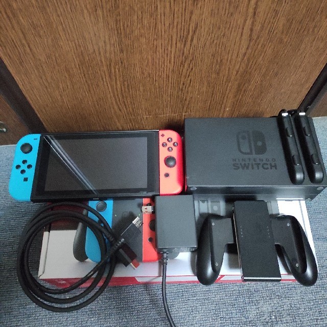 ニンテンドースイッチ Nintendo Switch ネオンブルー ネオンライト