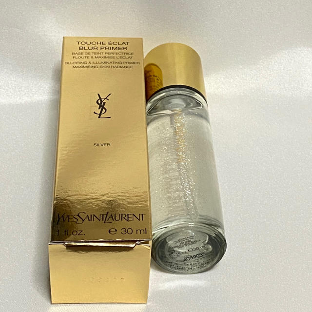 Yves Saint Laurent Beaute(イヴサンローランボーテ)のysl ラディアントタッチブラープライマー シルバー コスメ/美容のベースメイク/化粧品(化粧下地)の商品写真