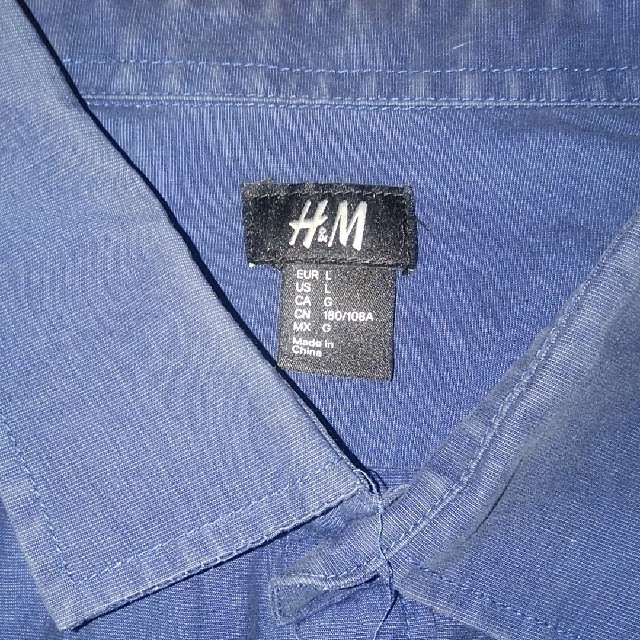 H&M(エイチアンドエム)のシャツ メンズのトップス(シャツ)の商品写真