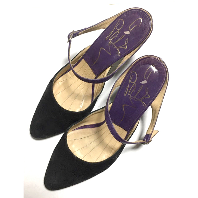  pair ( アペアー　) パンプス ブラック パープル レディースの靴/シューズ(ハイヒール/パンプス)の商品写真
