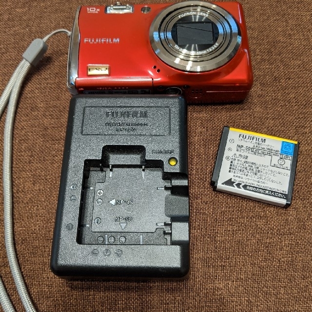 富士フイルム(フジフイルム)のさき様専用  富士フィルム デジカメ スマホ/家電/カメラのカメラ(コンパクトデジタルカメラ)の商品写真