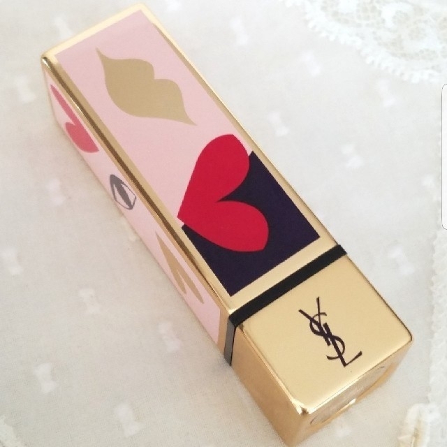 Yves Saint Laurent Beaute(イヴサンローランボーテ)の✤YSL Beaute✤ルージュピュールクチュールコレクター限定色No.120 コスメ/美容のベースメイク/化粧品(口紅)の商品写真