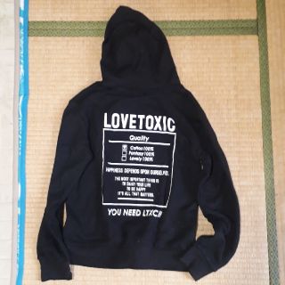 ラブトキシック(lovetoxic)のLovetoxic　パーカー(Tシャツ/カットソー)