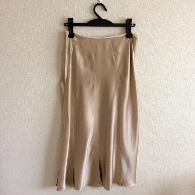 ALBERTA FERRETTI(アルベルタフェレッティ)のアルベルタフェレッティ♡シルクのスカート レディースのスカート(ひざ丈スカート)の商品写真