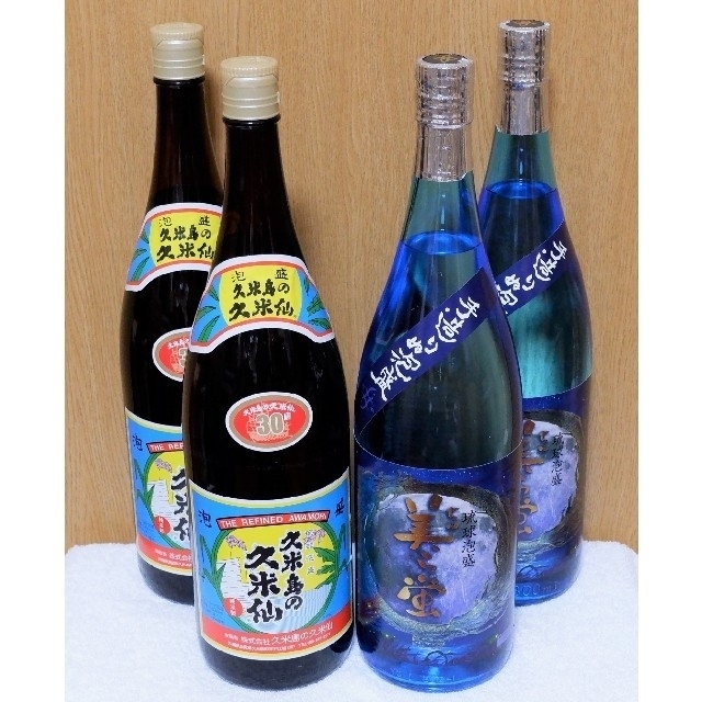 ヨツピ様専用！ 泡盛30度1800ml2X2 計4本 久米島の久米仙&美ら蛍 の