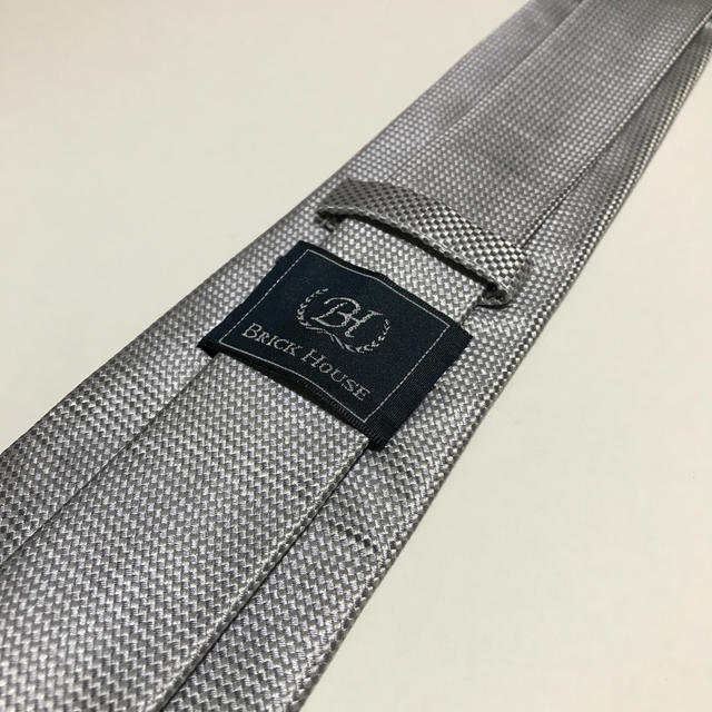 【値下げ　美品】東京シャツ　 BRICK  HOUSE ネクタイ　シルバー メンズのファッション小物(ネクタイ)の商品写真