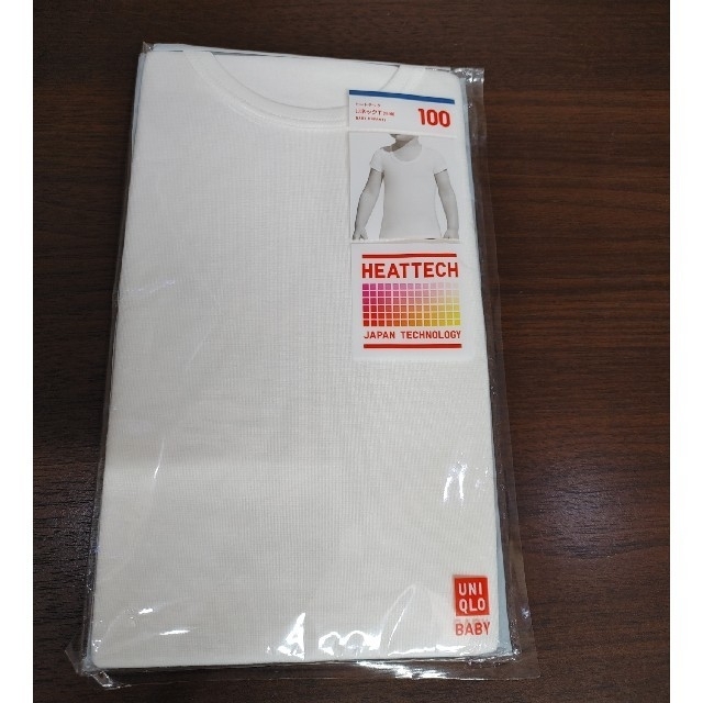 UNIQLO(ユニクロ)の【sara様専用】ユニクロ　ヒートテック　半袖　100　キッズ　白 キッズ/ベビー/マタニティのキッズ服女の子用(90cm~)(下着)の商品写真