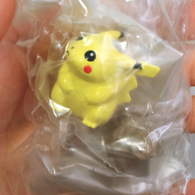 ポケモン(ポケモン)の⚠︎専用　新品・未開封＊　ポケモン　ピカチュウ　ガチャガチャ　初代 エンタメ/ホビーのおもちゃ/ぬいぐるみ(キャラクターグッズ)の商品写真