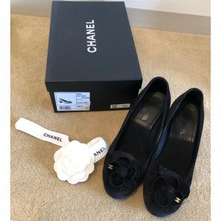 シャネル(CHANEL)のシャネル　CHANEL  カメリア黒パンプス(ハイヒール/パンプス)