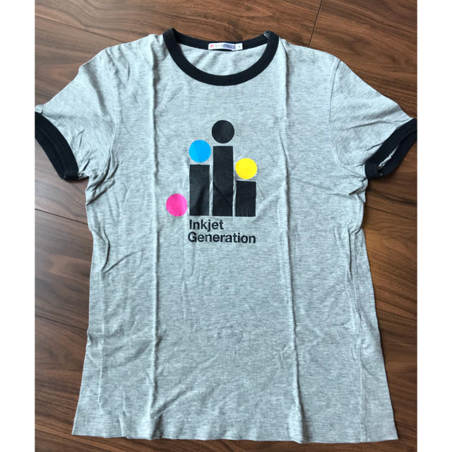 UNIQLO(ユニクロ)のユニクロ　インクジェット　デザイン　Tシャツ メンズのトップス(Tシャツ/カットソー(半袖/袖なし))の商品写真