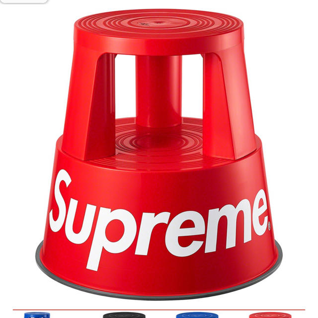 Supreme(シュプリーム)のSupreme Wedo Step Stool 赤 インテリア/住まい/日用品のインテリア/住まい/日用品 その他(その他)の商品写真