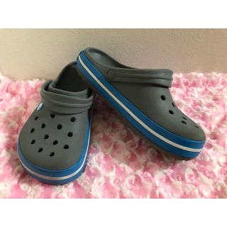 クロックス(crocs)のクロックス 男の子 21cm グレー(サンダル)