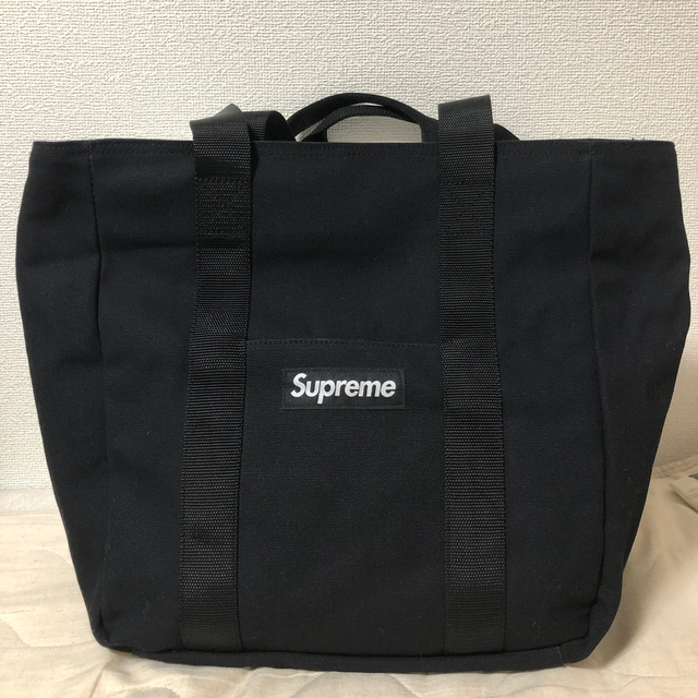 Supreme(シュプリーム)の定価以下！Supreme Canvas Tote シュプリーム　トートバック メンズのバッグ(トートバッグ)の商品写真