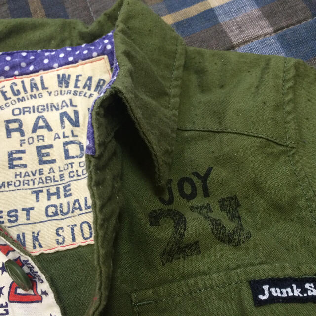 JUNK STORE(ジャンクストアー)のJUNK STORE 半袖Tシャツ110 キッズ/ベビー/マタニティのキッズ服男の子用(90cm~)(Tシャツ/カットソー)の商品写真