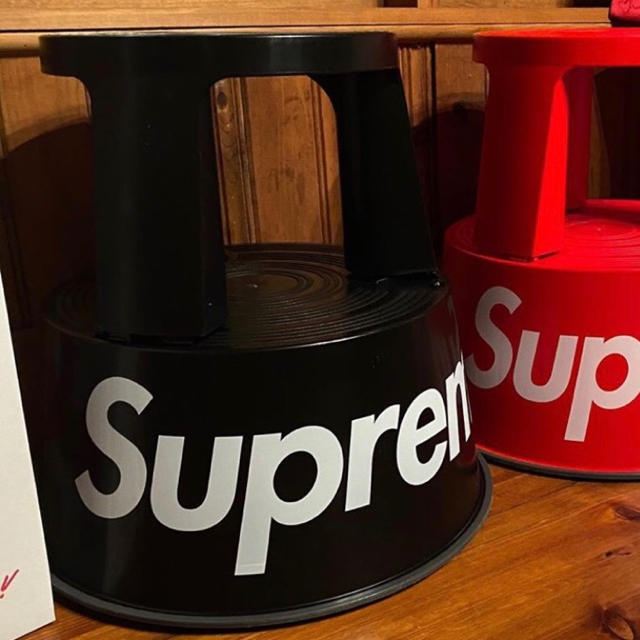 Supreme Wedo Step Stool シュプリーム スツールsupreme