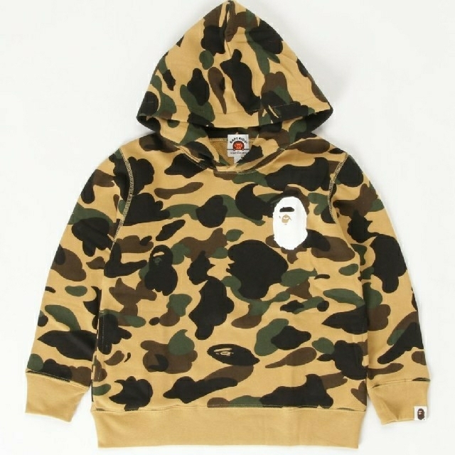 A BATHING APE(アベイシングエイプ)のA BATHING APE 1ST CAMO パーカー 120 キッズ/ベビー/マタニティのキッズ服男の子用(90cm~)(ジャケット/上着)の商品写真