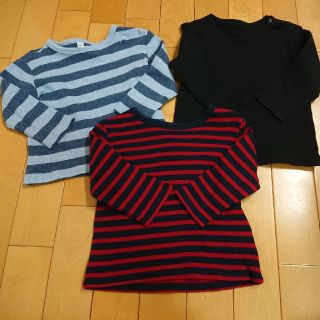 ユニクロ(UNIQLO)のユニクロ&無印、ロンT、80サイズ、三枚セット、スナップボタン付き(Ｔシャツ)