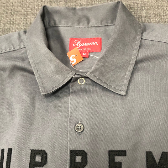 Supreme(シュプリーム)のM Supreme 2-Tone Work Shirt dark grey メンズのトップス(シャツ)の商品写真