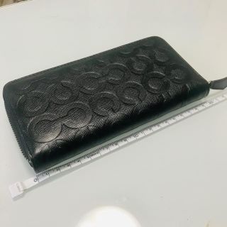 コーチ(COACH)の[美品] coach ラウンドファスナー長財布 ブラック(長財布)