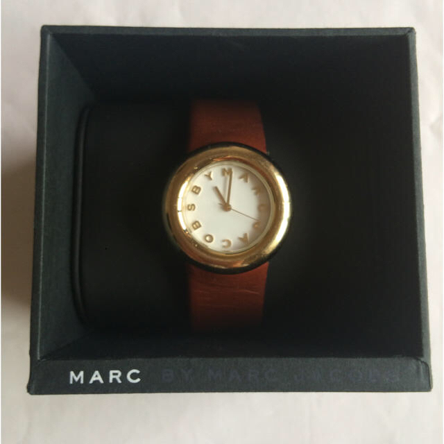 MARC BY MARC JACOBS(マークバイマークジェイコブス)のMARC BY MARCJACOBS時計 レディースのファッション小物(腕時計)の商品写真